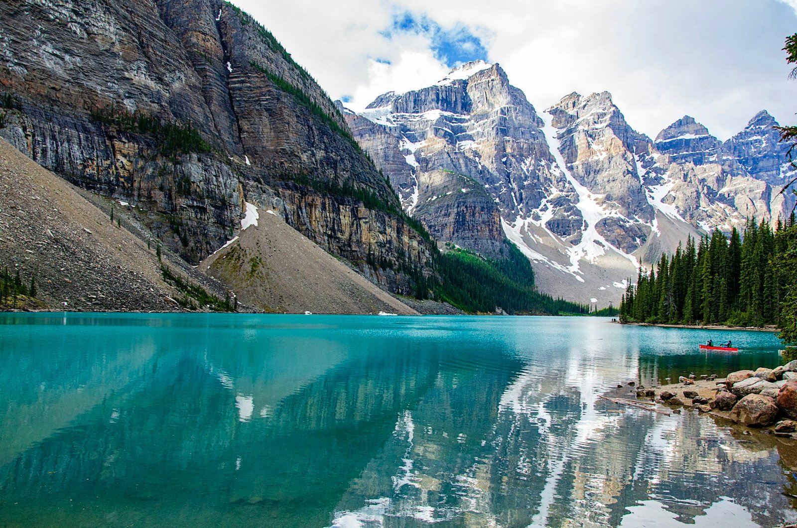 Moraine Lake and the Canadian Rockies